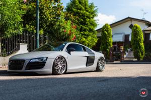 2017 Audi R8 on Vossen Wheels (VPS-314T)
